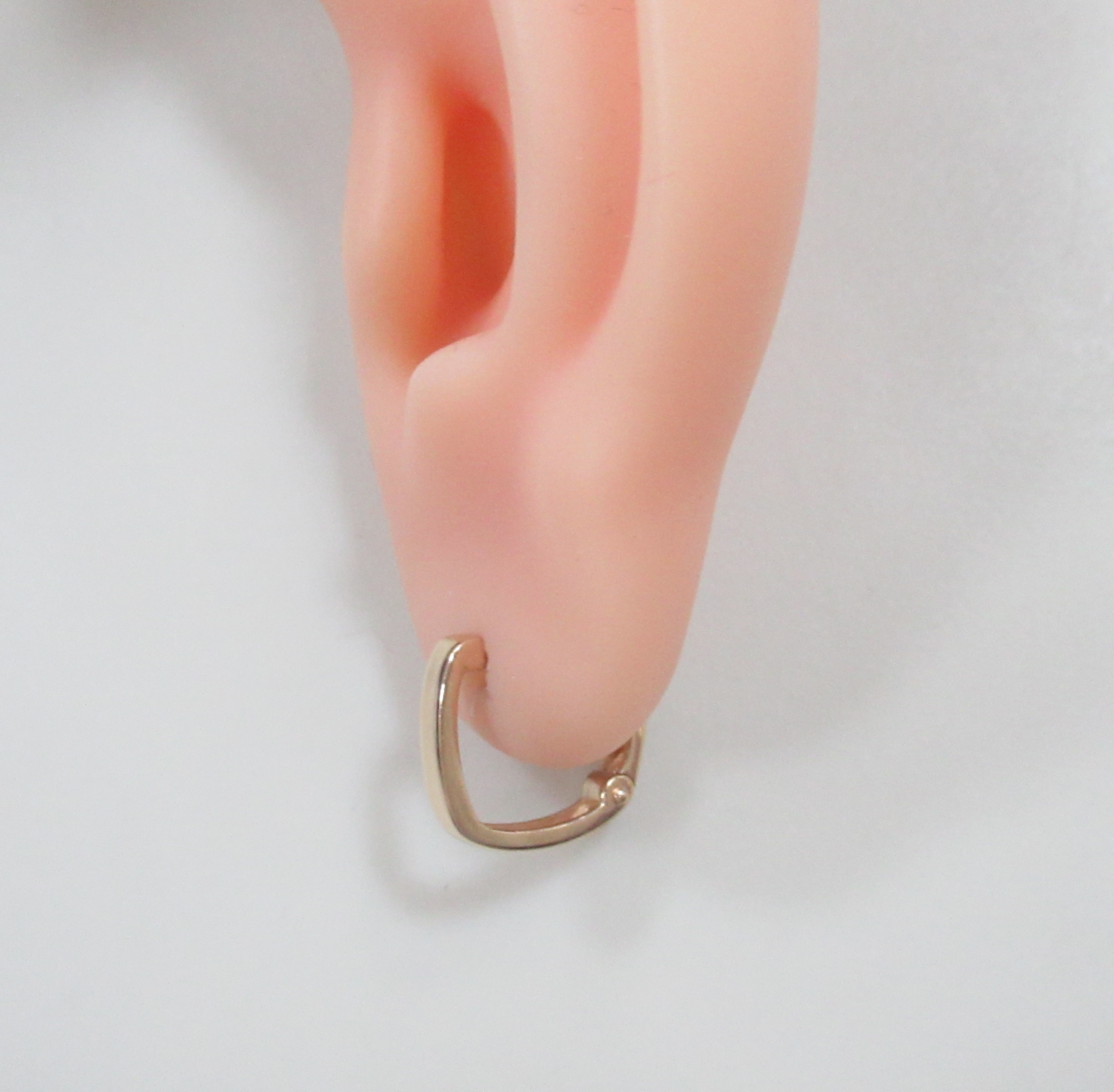 10519-000774 Серьги (Au 375)